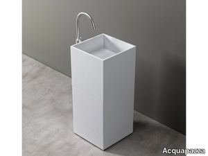 ICUBE BASKET - Freestanding Corian® washbasin _ Acquapazza