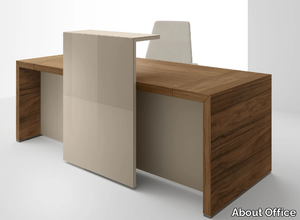 UNIVERSE - Wooden reception desk with laquered glass shelf _ About Office