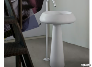 BJHON 2 - Freestanding round Cristalplant® washbasin _ Agape