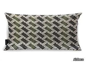 TIÉBÉLÉ IN/OUTDOOR Green Moss - Rectangular geometric cushion _ Aldeco