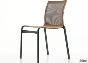 BIGFRAME - 441 - Stackable mesh chair _ Alias