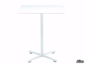 CROSS TABLE - 574_O - Square table with 4-star base _ Alias