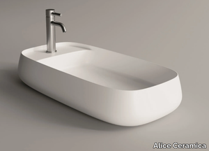 NUR PLAN - Ceramic washbasin _ Alice Ceramica