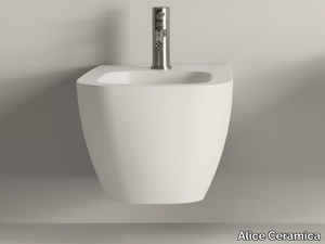 WUNDER - Wall-hung ceramic bidet _ Alice Ceramica