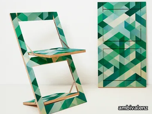 FLÄPPS FOLDING CHAIR - CRISS CROSS GREEN - Folding plywood chair _ ambivalenz