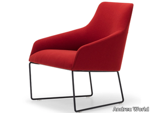 ALYA BU1539 - Sled base fabric easy chair with armrests _ Andreu World