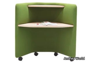 IN OUT OFFICE ME2258 - Workstation desk with sound absorbing screens with casters _ Andreu World