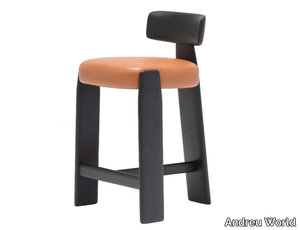 ORU BQ2275 - High ash stool with footrest _ Andreu World