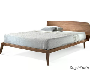 7015 - Walnut double bed _ Angel Cerdá