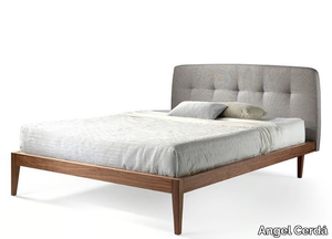 7013 - Wooden double bed with tufted headboard _ Angel Cerdá