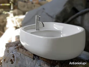 ABOL170 - Oval ceramic washbasin _ Antoniolupi
