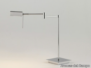 LENG - Adjustable metal table lamp _ Aromas del Campo