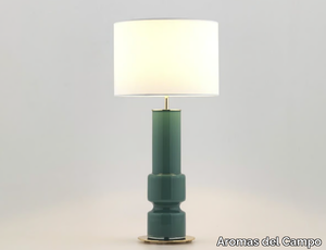 LUSA - Stained glass table lamp with fixed arm _ Aromas del Campo