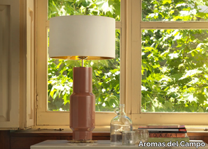 NOA - Metal table lamp _ Aromas del Campo