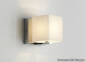 ZEN - Opal glass wall light _ Aromas del Campo