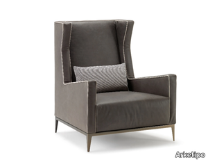 GOLDFINGER - Armchair with armrests _ Arketipo