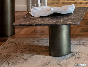 PETRA - Square marble coffee table _ Arketipo