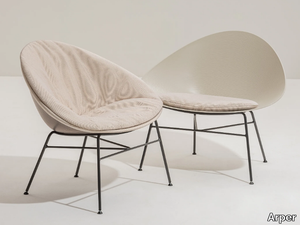 ADELL - 4 legs fabric easy chair _ Arper
