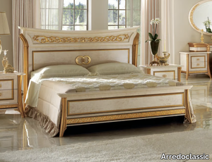 MELODIA - Wooden double bed with high headboard _ Arredoclassic