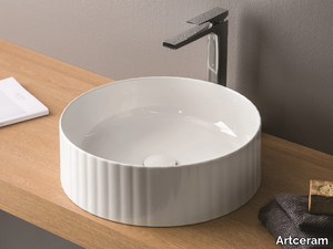 MILLERIGHE - Countertop round ceramic washbasin _ Artceram