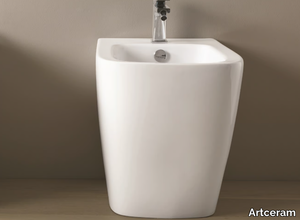 A16 - Floor mounted ceramic bidet _ Artceram