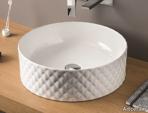 ROMBO - Countertop round ceramic washbasin _ Artceram