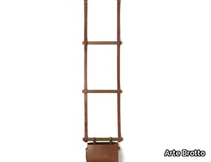 LA SELLERIA 06 - Leather Wardrobe Accessory _ Arte Brotto