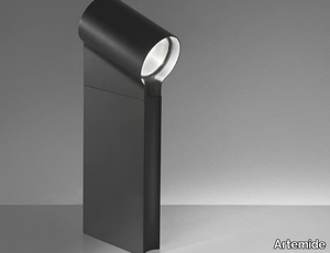 OBLIQUE - LED aluminium bollard light _ Artemide