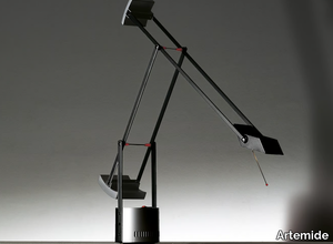 TIZIO MICRO - With swing arm aluminium desk lamp _ Artemide