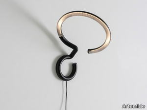 VINE LIGHT - Adjustable metal wall lamp _ Artemide