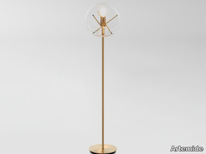 VITRUVIO - Glass and brass floor lamp _ Artemide