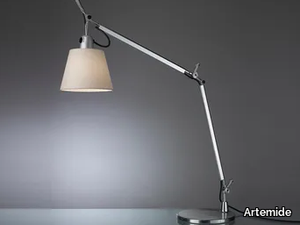 TOLOMEO BASCULANTE - LED adjustable with swing arm table lamp _ Artemide