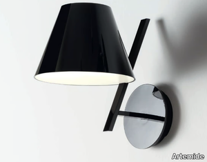 LA PETITE - LED polycarbonate wall lamp _ Artemide