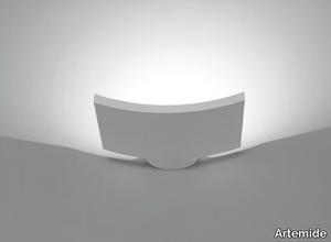 MICROSURF - LED die cast aluminium wall light _ Artemide