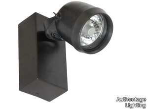 MACRO POWER PROJECTOR WALL - Wall-mounted adjustable brass Outdoor floodlight _ Authentage Lighting