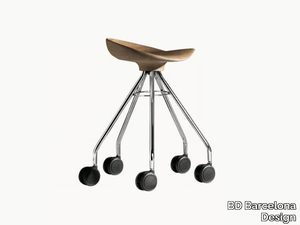 JAMAICA - Low trestle-based wooden stool with castors _ BD Barcelona Design