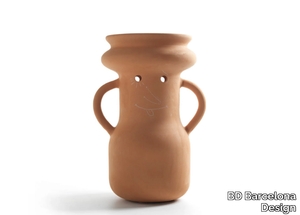 GARDENIAS N.4 - Low terracotta garden vase _ BD Barcelona Design