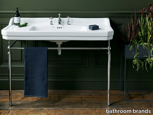 EDWARDIAN - Console Vitreous China washbasin with towel rail _ bathroom brands