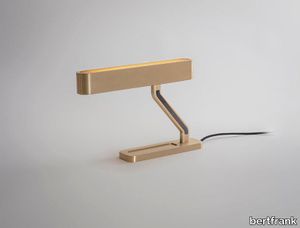 COLT TABLE LAMP