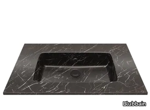 PIETRA - Ceramic washbasin with integrated countertop _ Blubbain