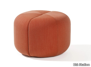 BOB - Round fabric pouf _ Blå Station