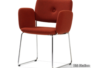 DUNDRA - Upholstered fabric chair with armrests _ Blå Station