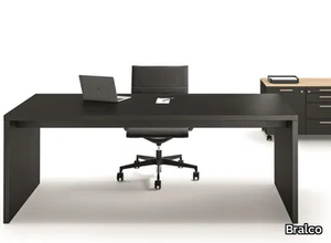 SILE - Rectangular executive desk with cable management _ Bralco