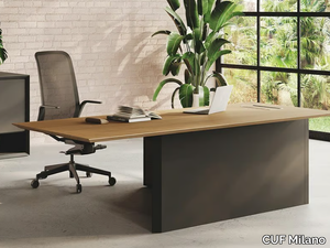 BOLD - Rectangular executive desk with cable management _ CUF Milano