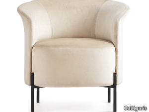 RENDEZ VOUS - Upholstered fabric easy chair with armrests _ Calligaris