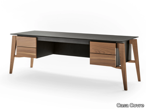 NAVIGLIO - Leather-covered wooden office desk with drawers _ Casa Covre