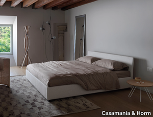 FIGI - Upholstered double bed with removable cover _ Casamania & Horm