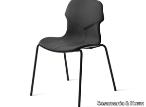 STEREO IMPILABILE IMBOTTITA FRONTALMENTE - Upholstered stackable fabric chair _ Casamania & Horm