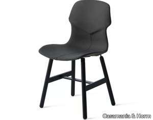 STEREO METAL IMBOTTITA FRONTE/RETRO - Upholstered fabric chair with removable cover _ Casamania & Horm