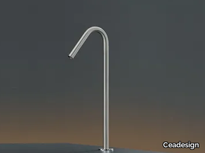 FREE IDEAS 71 - Deck mounted swivelling spout _ Ceadesign